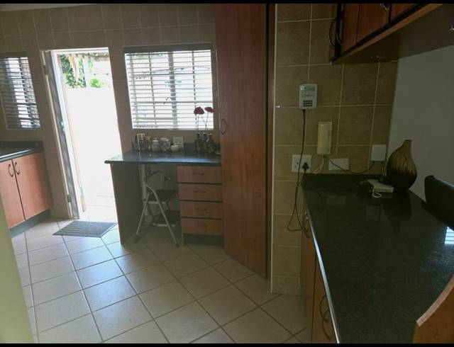 3 BEDROOM HOUSE FOR SALE IN AMBERFIELD